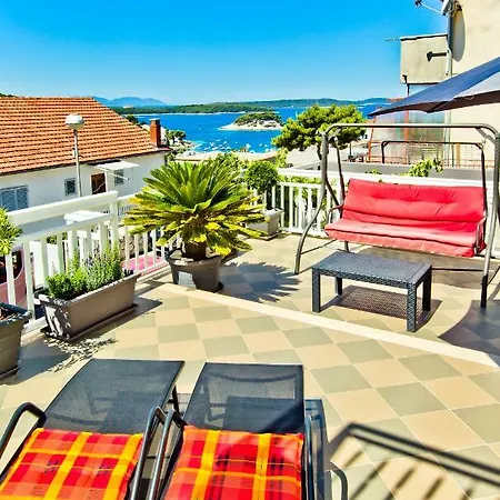 Apartments Dorijan Hvar Town Exterior photo