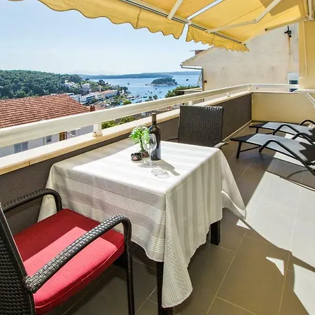 Apartments Dorijan Hvar Town Exterior photo