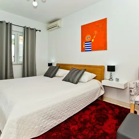 Apartments Dorijan Hvar Town Exterior photo